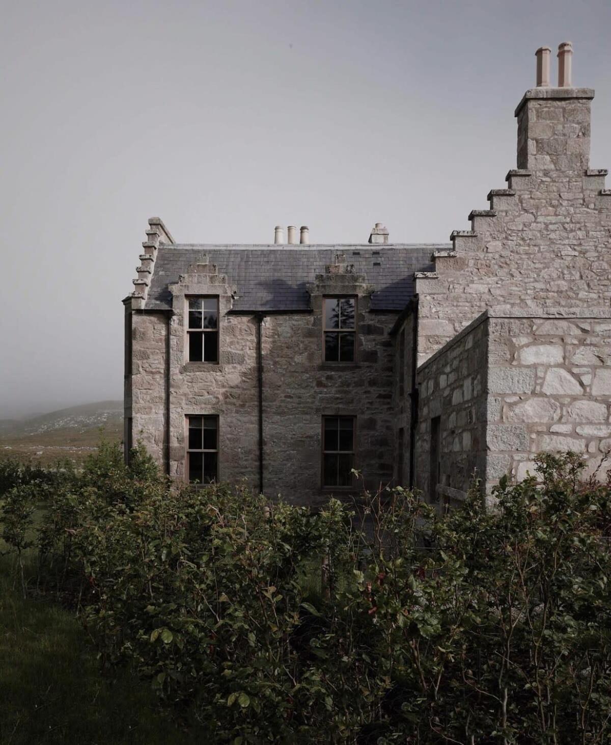 Huswell - Gairnshiel Lodge - Unique & Exclusive Lodge Next To The Castle Ballater Εξωτερικό φωτογραφία